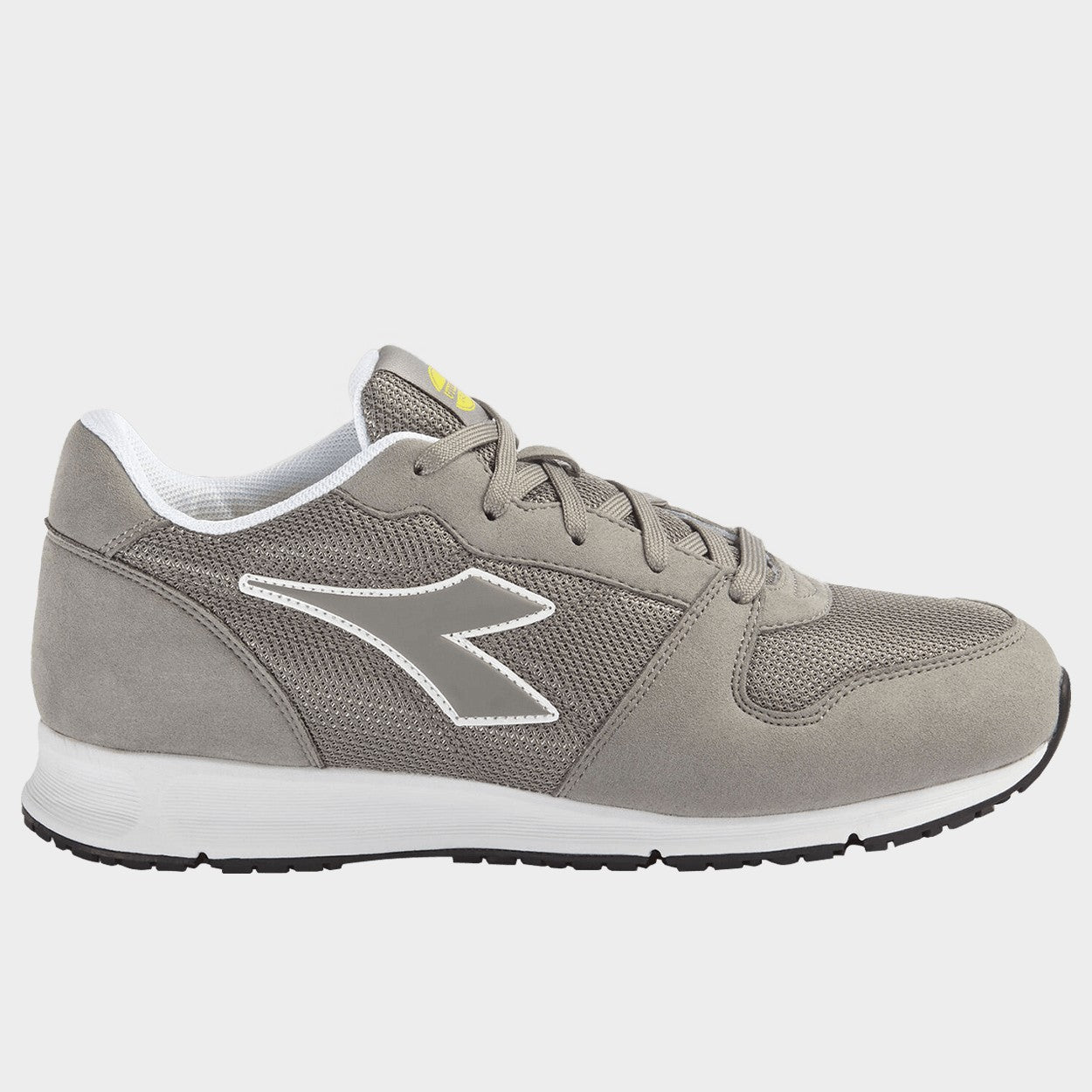 Спортни обувки DIADORA CREW MICROMESH OB SRC